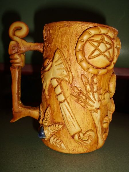 CANECA MEDIEVAL